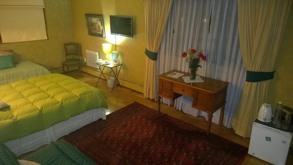 Bed & Breakfast Blumen Haus Bed & Breakfast Santiago Room photo