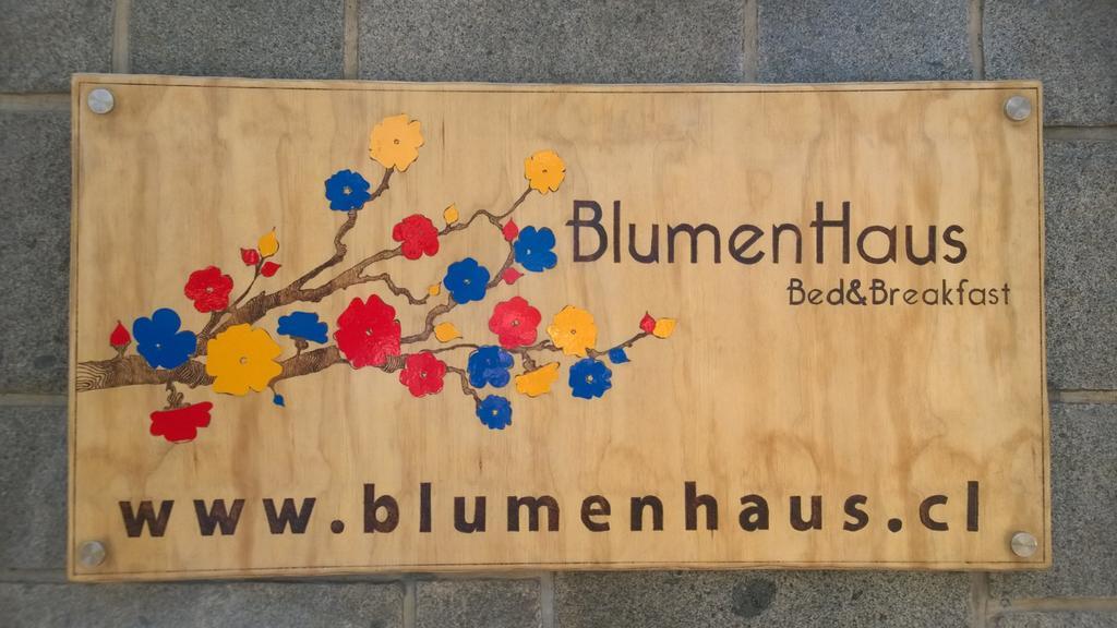 Bed & Breakfast Blumen Haus Santiago Exterior photo
